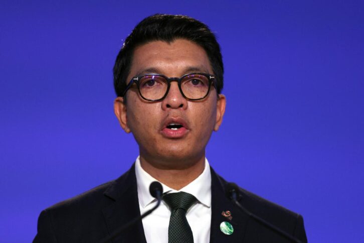 Image à la une de Madagascar : la nationalité française présumée du président Andry Rajoelina provoque une crispation politique