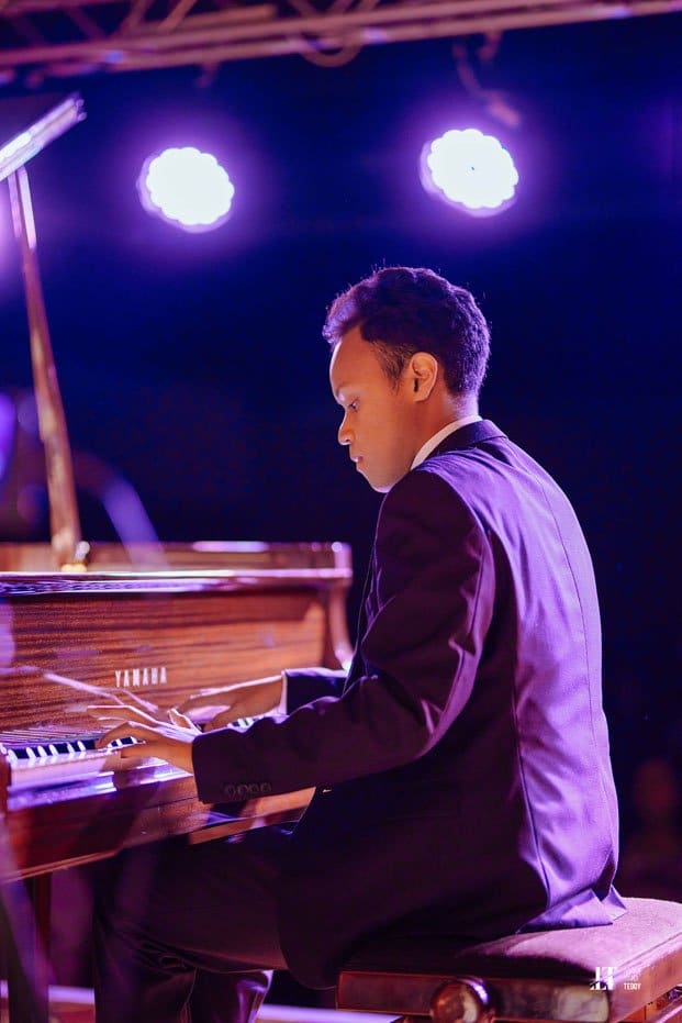 Image à la une de Récital de piano  – Ilo Rakoto impressionne l’assistance
