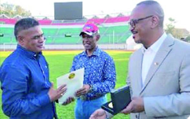 Image à la une de Barea de Madagascar – Coach Rôrô ouvert à d’autres propositions
