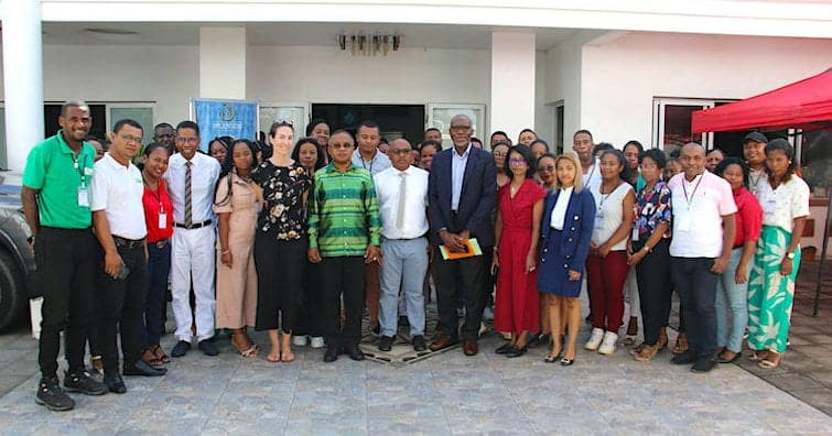 Image à la une de Comment la CENI et le PNUD soutiennent la formation des journalistes à Madagascar ?