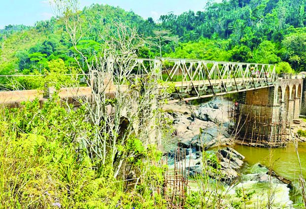 Image à la une de Infrastructures routières – Des travaux de réhabilitation pour Ikongo
