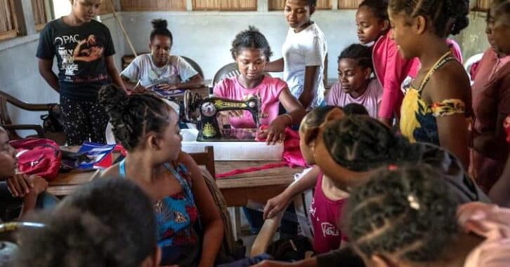 Image à la une de 180 millions de dollars pour soutenir les filles et les jeunes femmes
