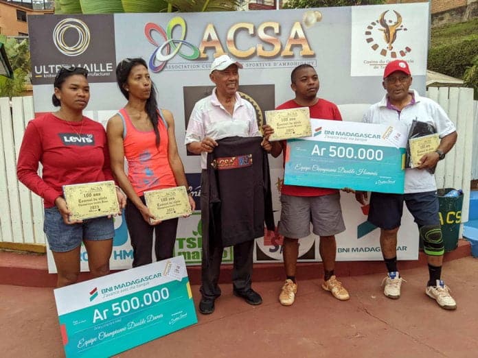 Image à la une de Centenaire de l’ACSA : Nosy Andrianasolo et Maminiaina Ranoasintseheno, sacrées championnes du siècle