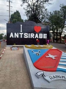 Image à la une de Antsirabe : Voaendaka ny mpanao selfie