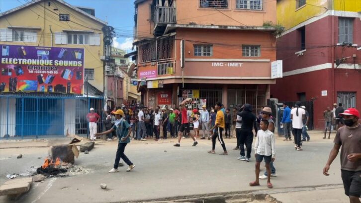 Image à la une de Madagascar : faut-il reporter l’élection présidentielle du 16 novembre ?