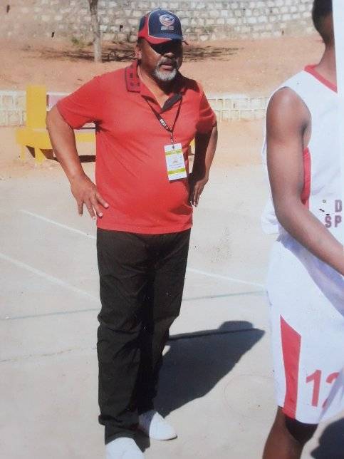Image à la une de Basket-ball – Coach Bayard : Jubilé de perle à marquer d’une pierre blanche