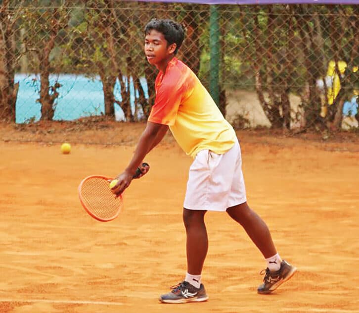 Image à la une de TENNIS – Hasina Mathieu Ranaivo qualifié au second tour