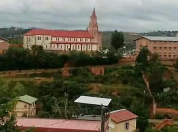 Image à la une de AMBOHIMALAZA – Fin de parcours pour un gang encagoulé