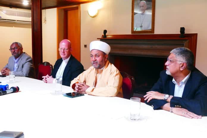 Image à la une de Communauté khodja : Pour un apaisement