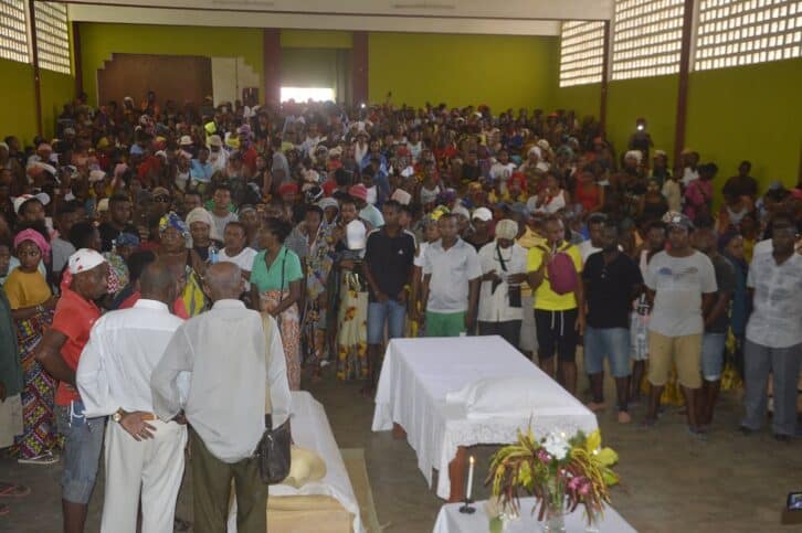 Image à la une de NOSY BE – Les Nosybéens rendent un dernier hommage à la reine du salegy