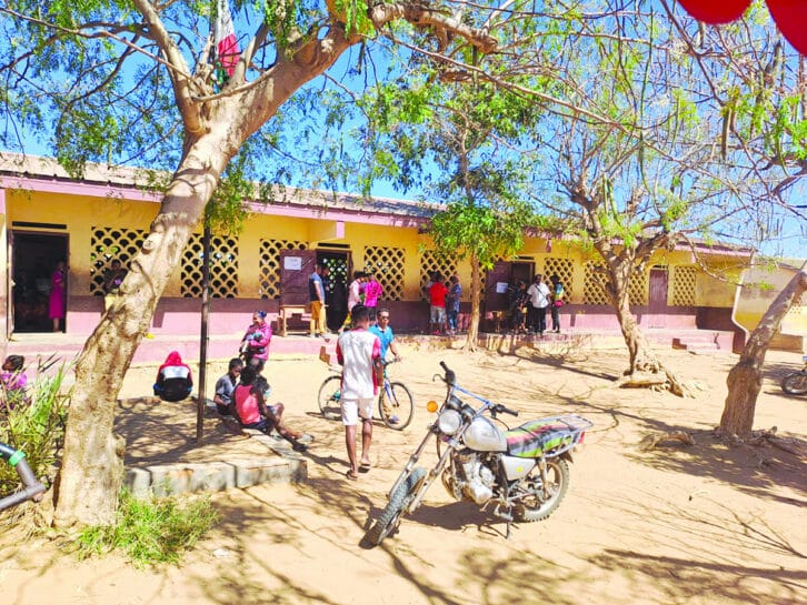 Image à la une de TOLIARA – Siteny Randrianasoloniaiko dépassé par Andry Rajoelina