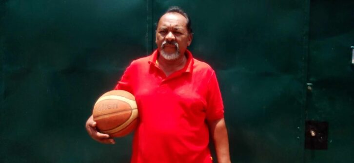 Image à la une de BASKETBALL – JUBILÉ – Le coach Bayard fête ses 45 ans dans sa passion