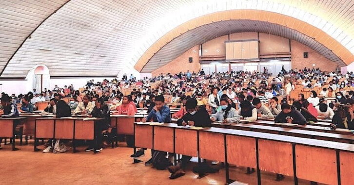 Image à la une de Entre rattrapage et réinscription après la grève des enseignants