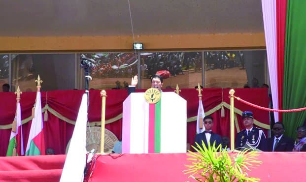 Image à la une de Le président Rajoelina prête serment en présence d’au moins trois chefs d’État