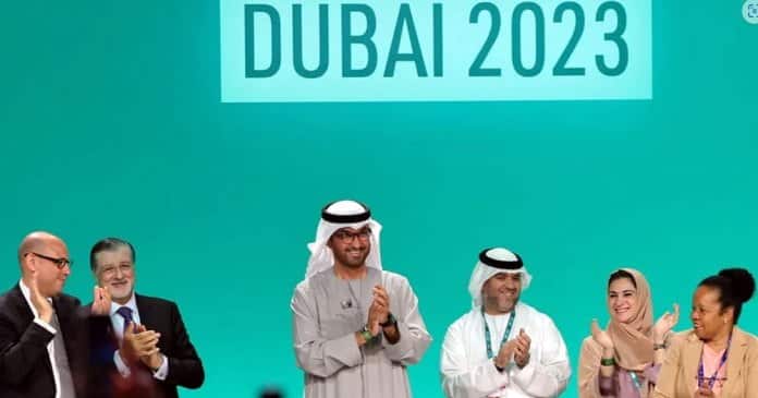 Image à la une de COP28 : Rideau sur fond de « transition vers l’abandon des énergies fossiles »