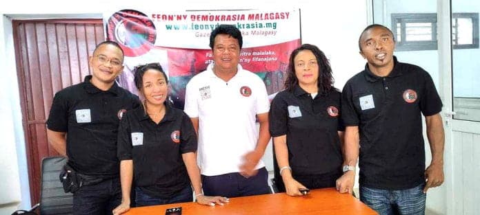 Image à la une de Haino aman-jery an’habaka : Hiditra an-tsehatra ny « Feon’ny Demokrasia »