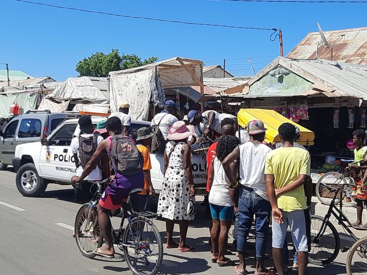 Image à la une de VILLE DE TOLIARA –  La commune rafle des marchandises