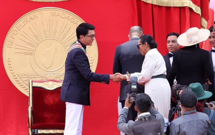 Image à la une de INVESTITURE – Christine Razanamahasoa répond présent