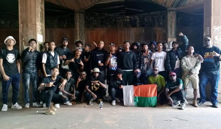 Image à la une de Repoblika fait sensation dans la musique RAP.