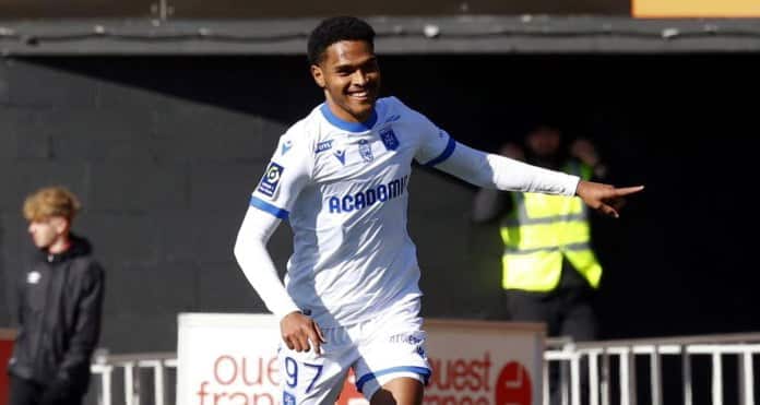 Image à la une de Ligue 2 : Rayan Raveloson de nouveau titulaire