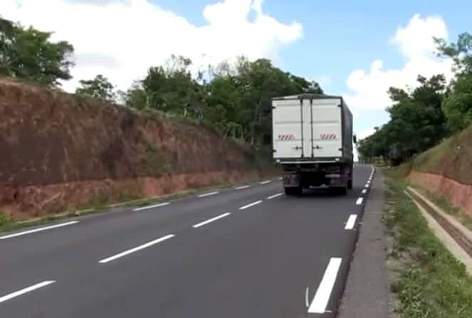 Image à la une de RNS12 : La route reliant Irondro et Manakara réhabilitée