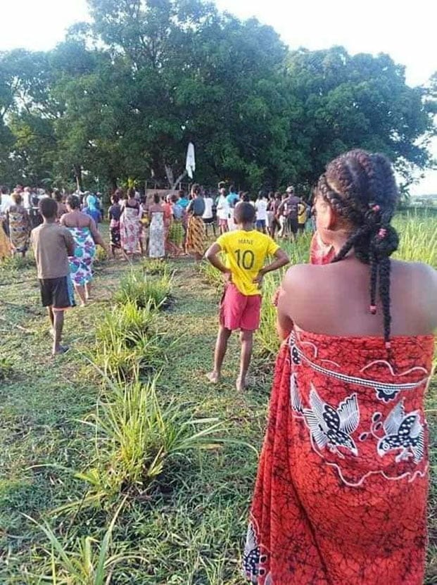 Image à la une de Ampondralava d’Ambilobe : Un maire a été découvert pendu à un arbre.