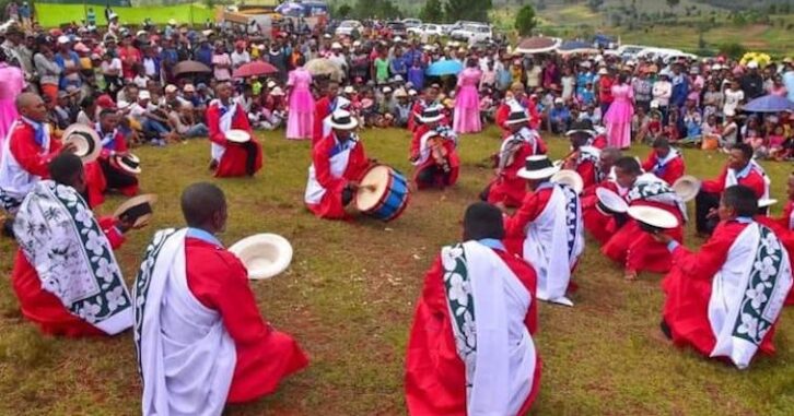 Image à la une de Le patrimoine culturel immatériel de l’UNESCO comprend Hiraggai.
