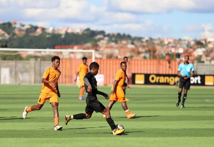 Image à la une de FOOTBALL – ORANGE PRO LEAGUE – Coup d’envoi après le Grand tournoi