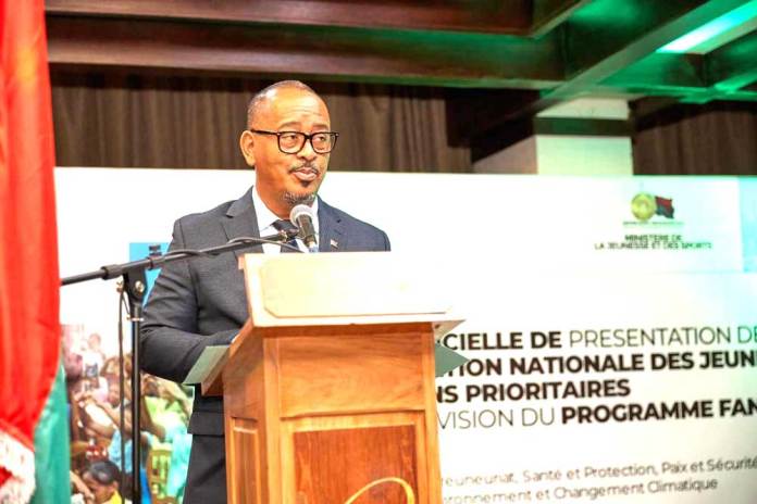 Image à la une de Programme Fanoitra : Renforcement des engagements du MJS en faveur des jeunes