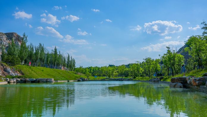 Image à la une de Histoire de la Cité Amicale IX : Tracer un nouveau tableau de la renaissance rurale dans la zone de haute technologie de Zibo avec une « nouvelle réponse » à la gestion de l’eau