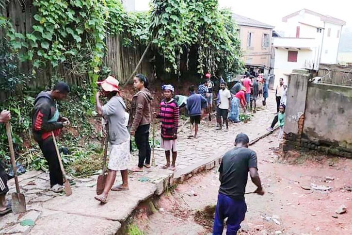 Image à la une de AMBOSITRA – Des mesures spéciales  pour combattre la peste