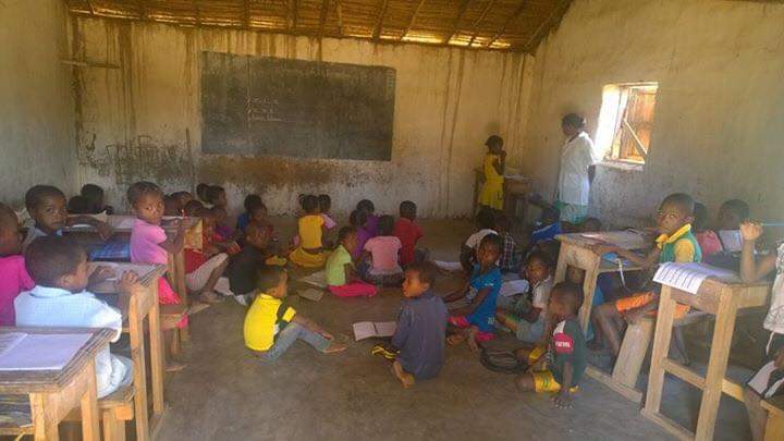 Image à la une de ÉDUCATION – Grande mobilisation pour deux millions de tables-bancs