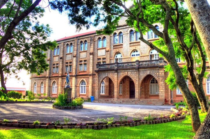 Image à la une de Universités Catholiques d’Afrique et de Madagascar : Le Pr Abbé Léonard Santedi élu président de l’Association