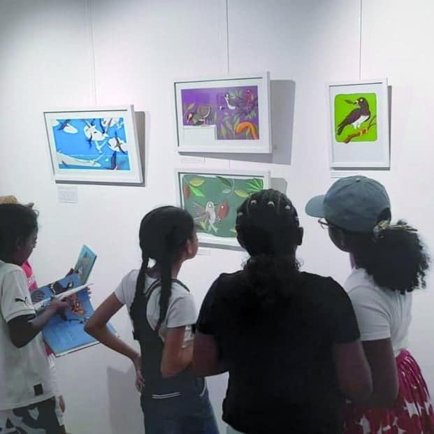 Image à la une de Exposition – « Lire donne des ailes »  capte l’attention du public