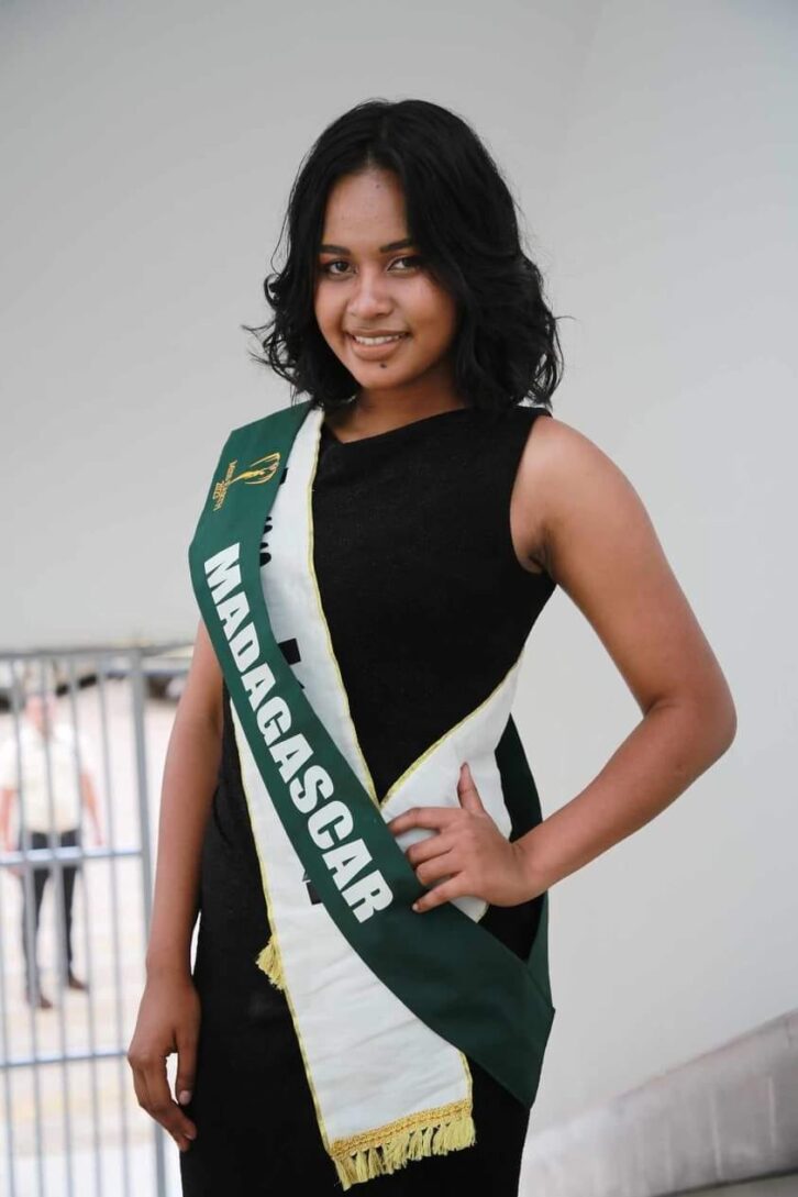 Image à la une de MISS EARTH –  Fifaliana Valisoa parle de ses difficultés au Vietnam