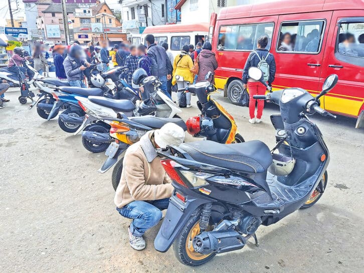 Image à la une de SCOOTÉRISTES – Ignorance flagrante du code de la route
