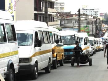 Image à la une de Transport urbain : Une hausse du tarif à 800 Ar des taxis-be d’Antananarivo à proposer en assemblée générale de l’UCTU