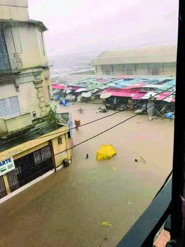Image à la une de Pluies diluviennes – Le nombre de décès remonte à 11
