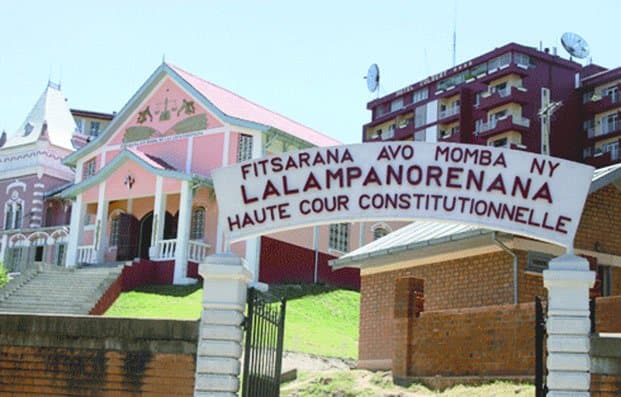 Image à la une de Peine pour les violeurs de mineures – La HCC approuve la castration chirurgicale