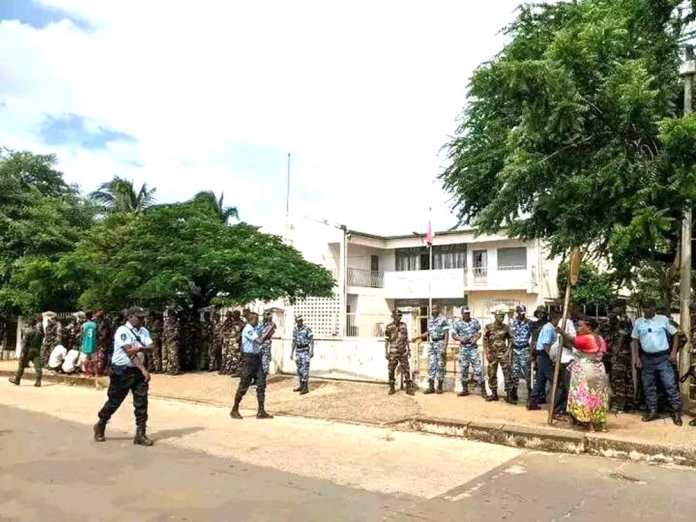 Image à la une de Antsiranana : Un barman assassine par des assaillants armés