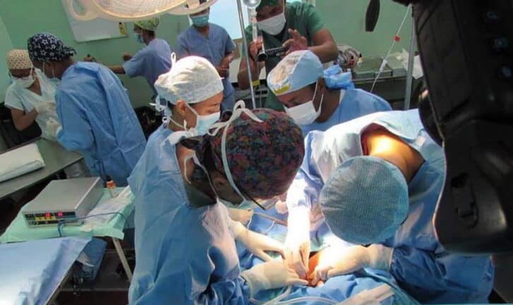 Image à la une de HÔPITAL MILITAIRE –  Chirurgie gratuite des fentes labiales