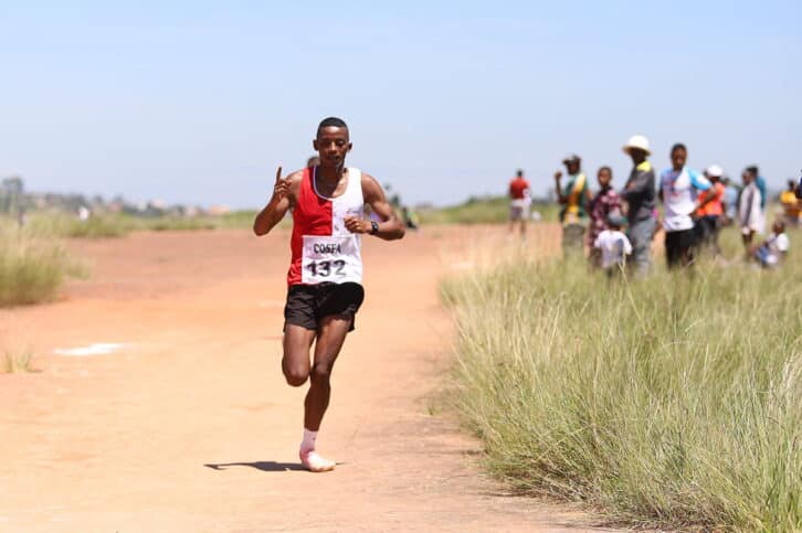 Image à la une de CROSS-COUNTRY  – Elysé Heriniaina l’emporte de bout en bout