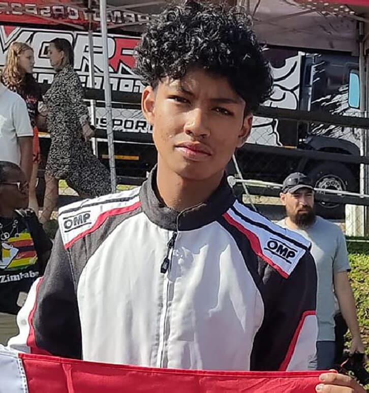 Image à la une de KARTING – MBOARA RAZAFINDRATSIMBA – « J’aime les sensations fortes du volant »