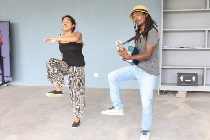 Image à la une de THÉÂTRE ET CONTE – La Compagnie Miangaly s’adresse aux femmes et aux enfants