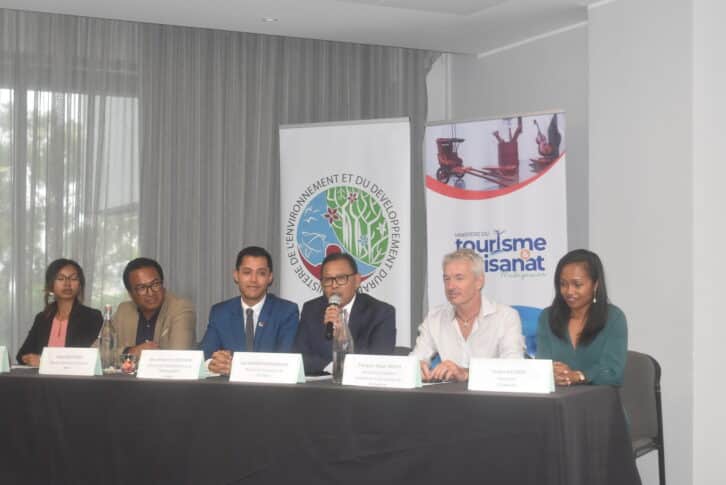 Image à la une de TOURISME BALNÉAIRE – Madagascar renforce sa protection des mégafaunes marines