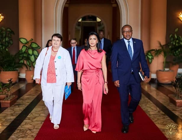 Image à la une de Madagascar. Mialy R. Rajoelina, Première Dame, a réaffirmé son engagement dans le domaine de la Santé public, en tant que marraine de la vaccination