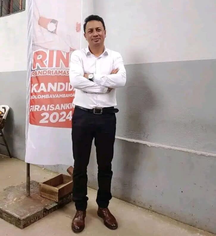 Image à la une de LÉGISLATIVES – PLATEFORME «FIRAISANKINA»  – Marc Ravalomanana pose ses marques
