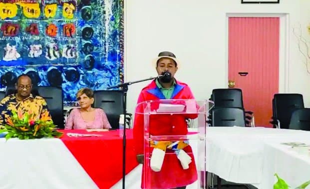Image à la une de Guadeloupe poésie festival – Feno Ranaivoarison fait sensation 