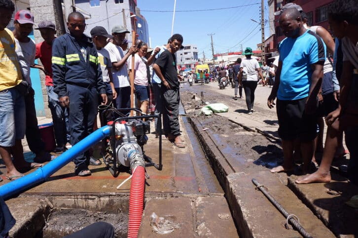 Image à la une de PRÉVENTION D’INONDATIONS – Travaux d’urgence d’assainissement à Andravoahangy