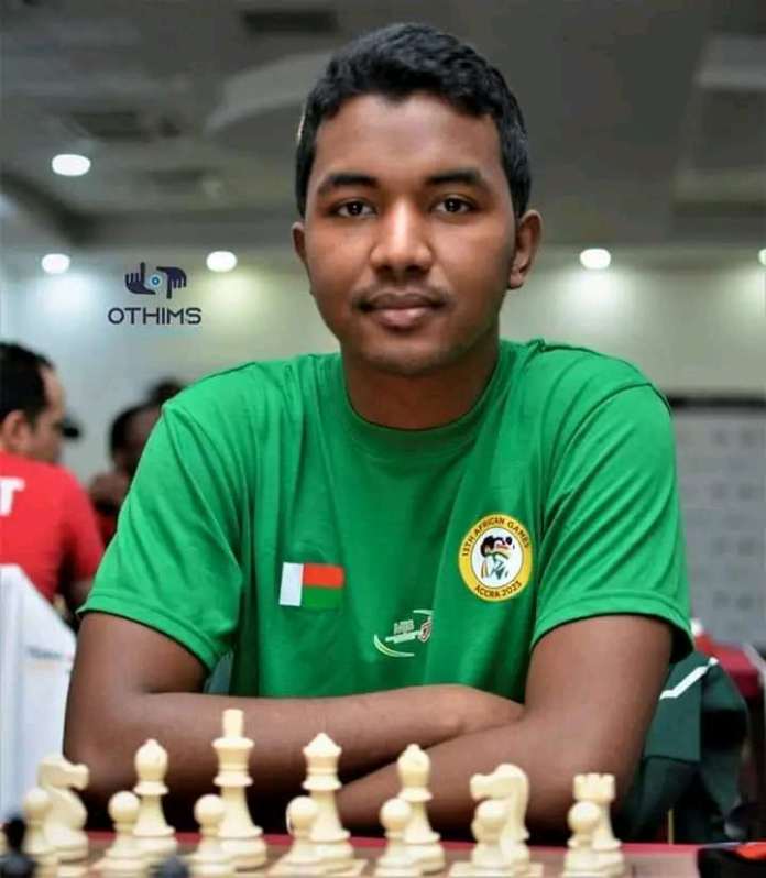 Image à la une de 13es Jeux africains : Fy Rakotomaharo remporte l’argent du blitz